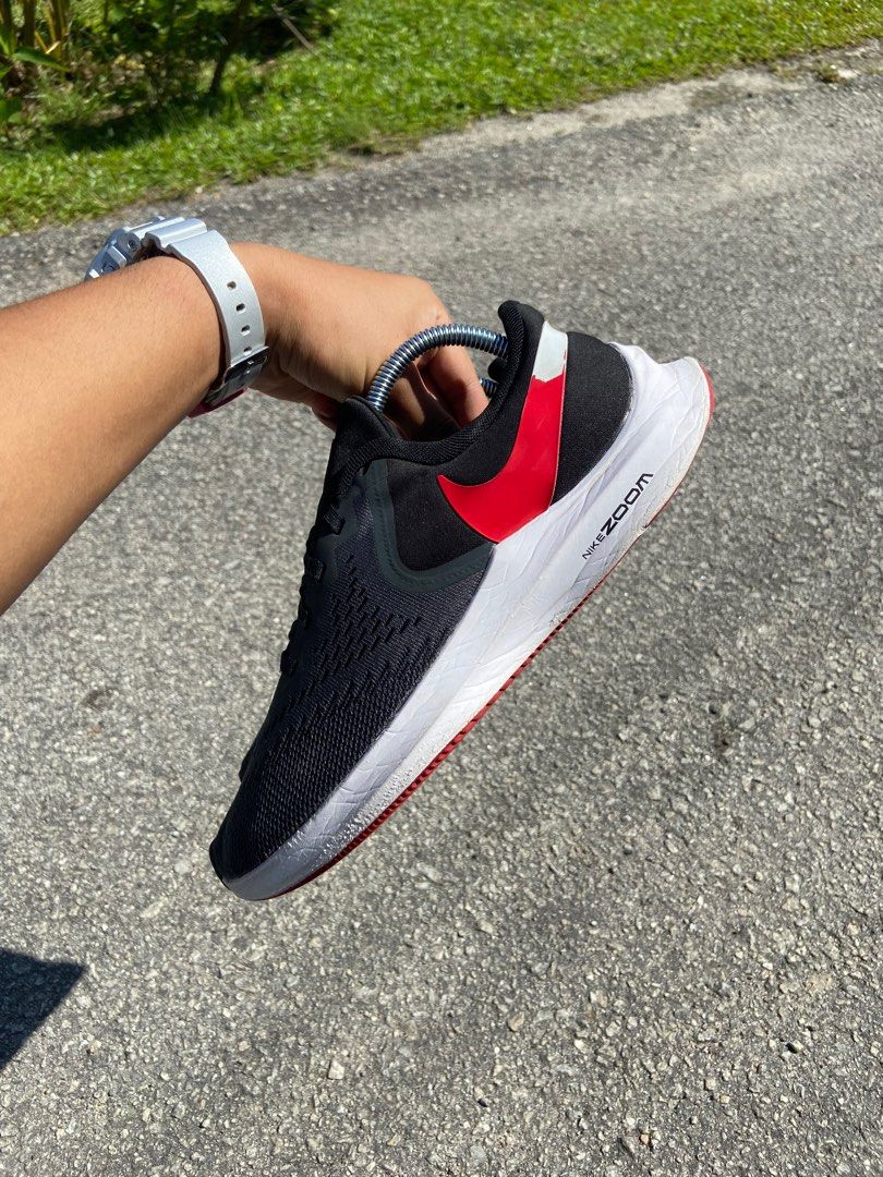 Nike zoom winflo 2024 6 vs pegasus 35