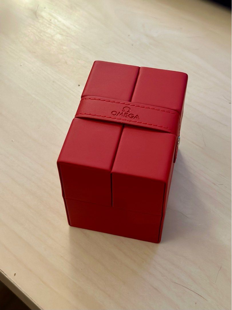 OMEGA Red Leather Watch Box / Travel Service Case 旅行錶盒, 名牌