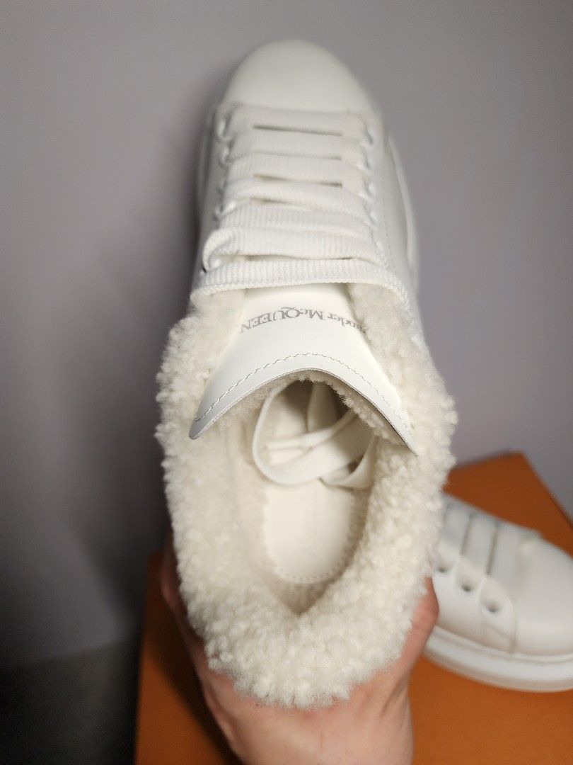 White Oversized Sneakers With Light Blue Suede Spoiler - ALEXANDER MCQUEEN  - Russocapri