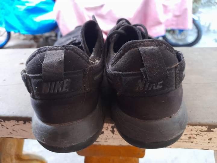 Roshe sales run original
