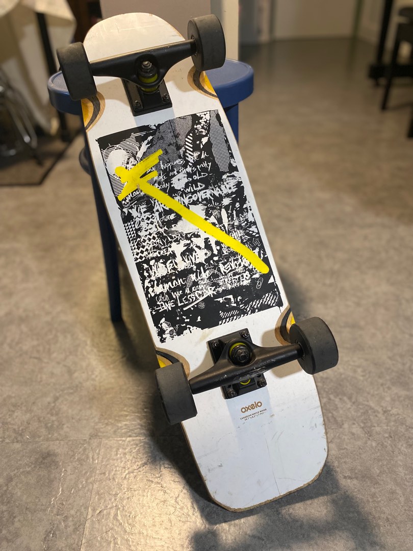 Oxelo skateboard Negotiation available