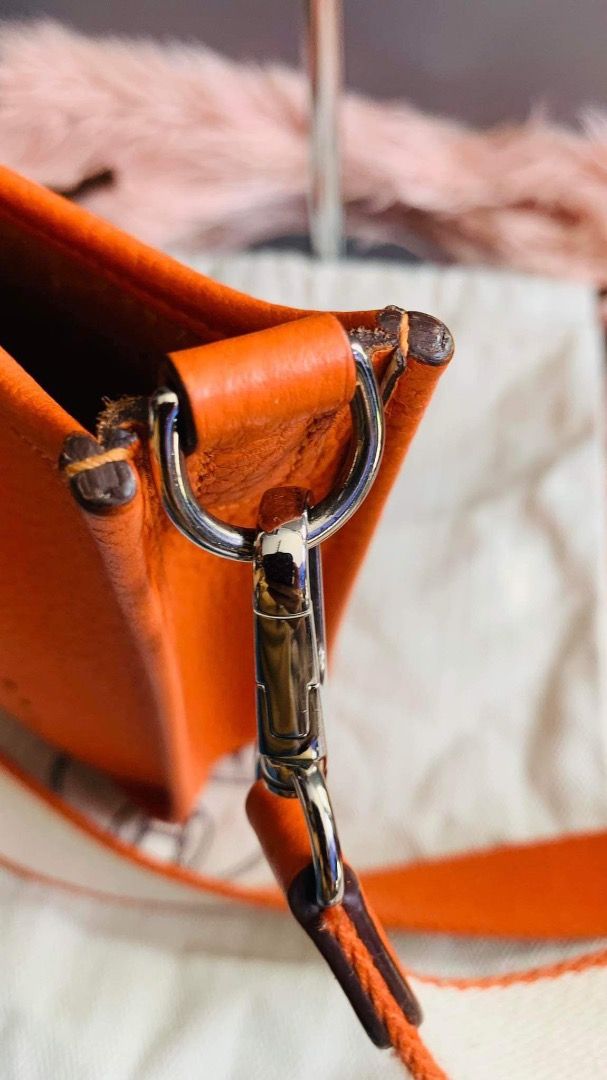 Palugi Mini Evelyn Hermes (Category: Luxury Bags & Wallets) located in Quezon City. Submitted by hellopatchi (Listing ID 1265161281, Image 2). Description: Mini Evelyn with dust bag only.