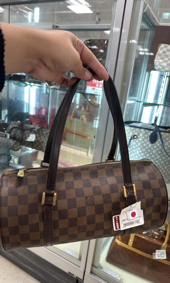 Louis Vuitton Papillon handbag Multiple colors Leather ref.856786 - Joli  Closet