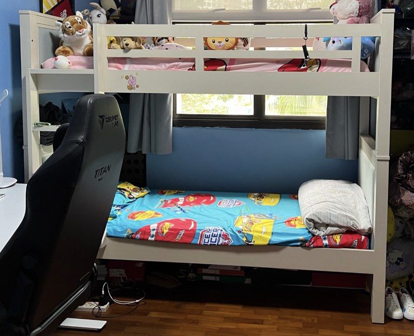Picket and Rail Bunk Bed, Furniture & Home Living, Furniture, Bed