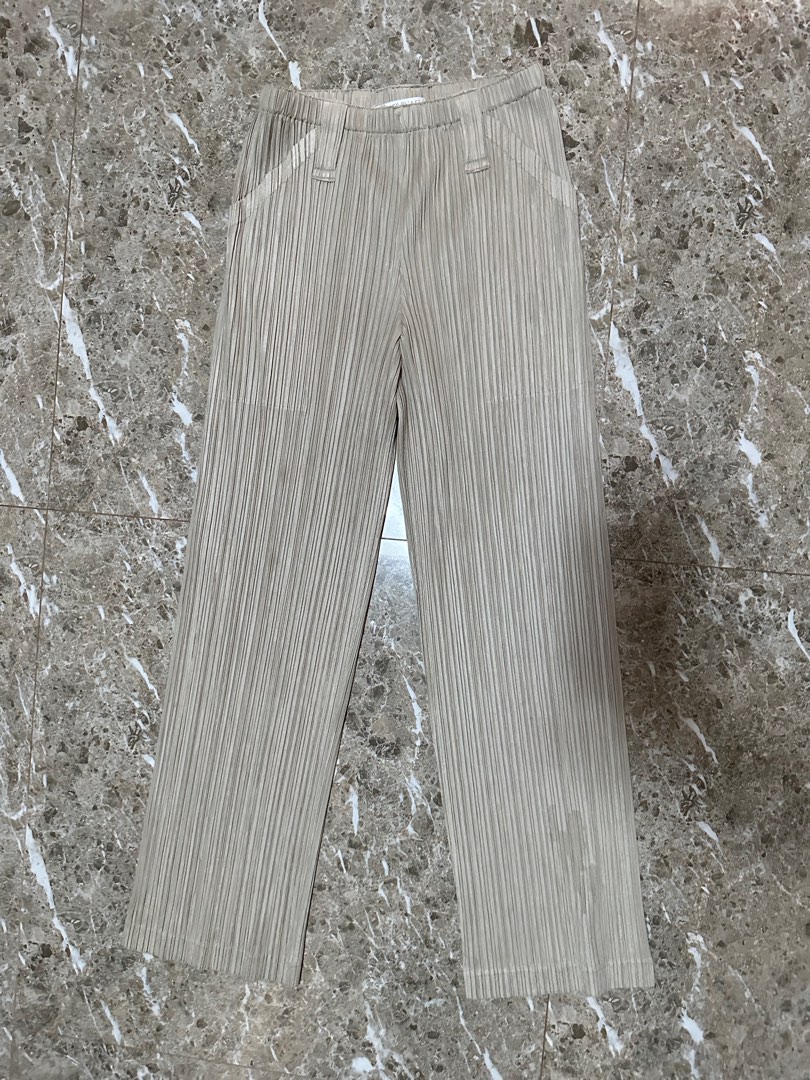 PLEATS PLEASE pants