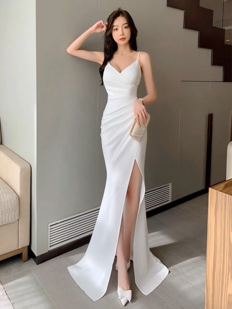Elegant evening online wear for ladies