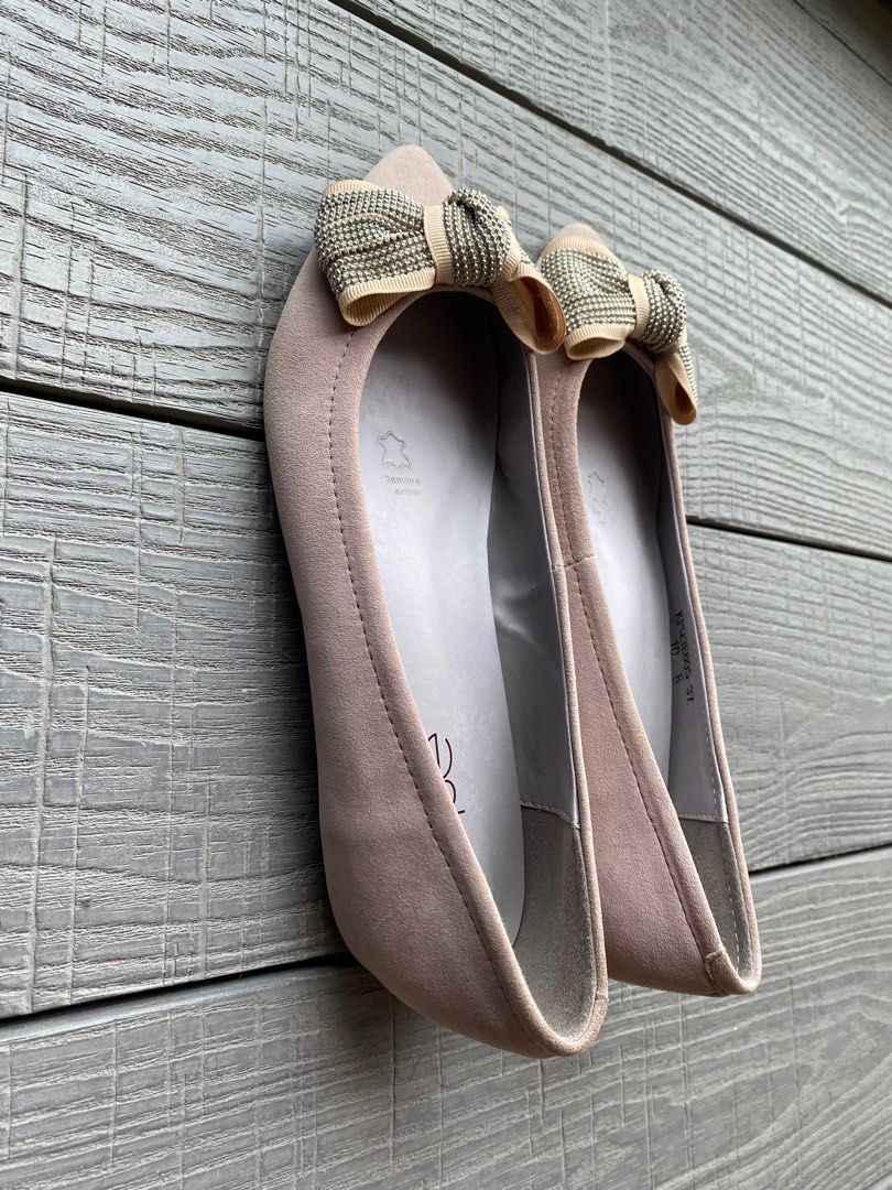 New Purple velvet flats