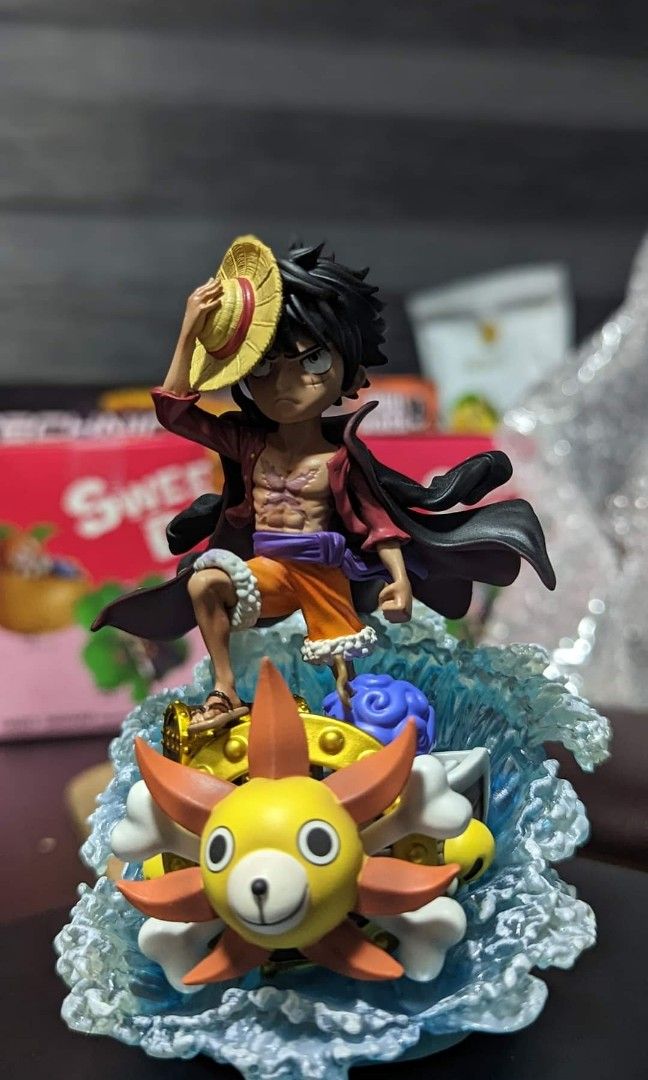 RC Studio - Luffy (Deluxe Version) (Category: Figurines & Statues) located in Batangas. Submitted by franosuke (Listing ID 1265184504, Image 1). Description: Loose (As Is) - No Issue RC Studio Luffy (Deluxe Edition) pick up - Lipa City.