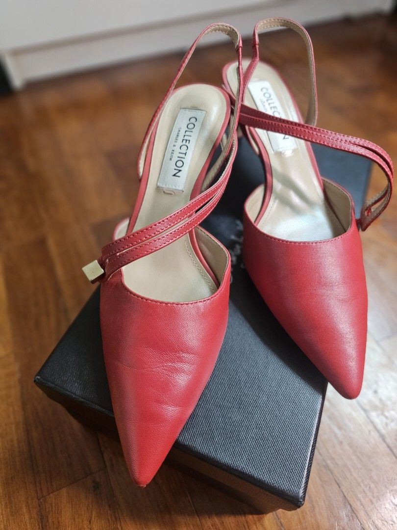 Red pointed hotsell toe pumps