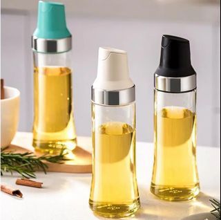 SINO GLASS 2-Pack SQUARE Oil & Vinegar Glass Dispenser Bottles