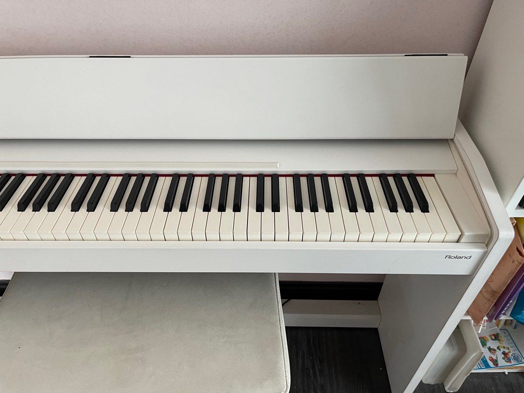 Roland Electric Piano (With Chair), Hobbies & Toys, Music & Media