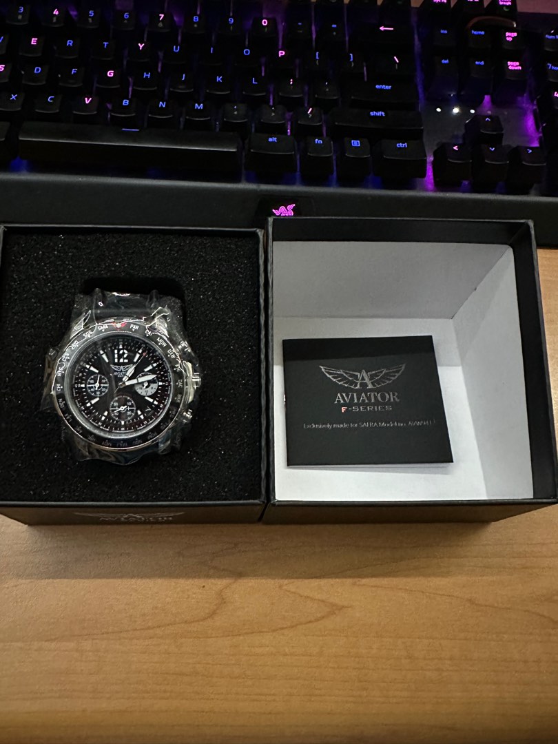 Aviator 2025 watch safra