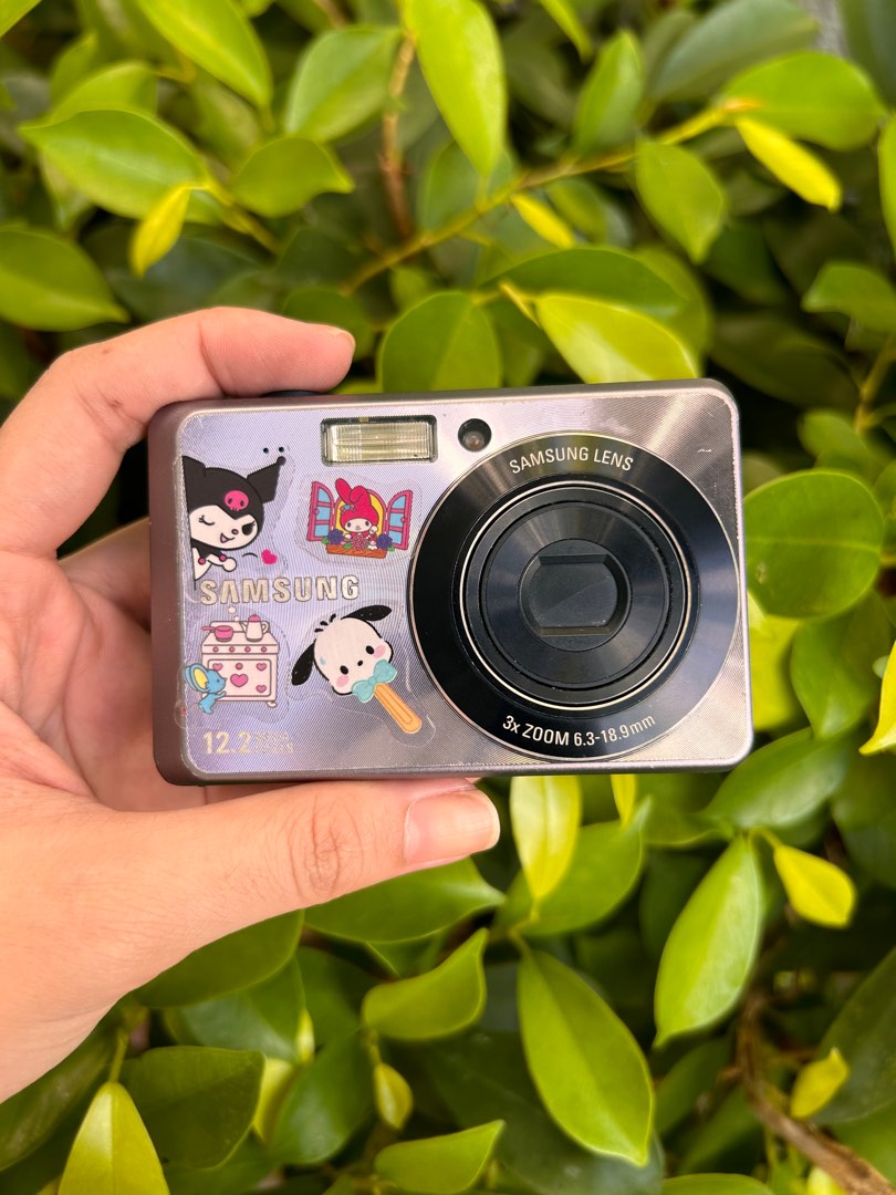 Samsung ES60 Digicam, Photography, Cameras on Carousell