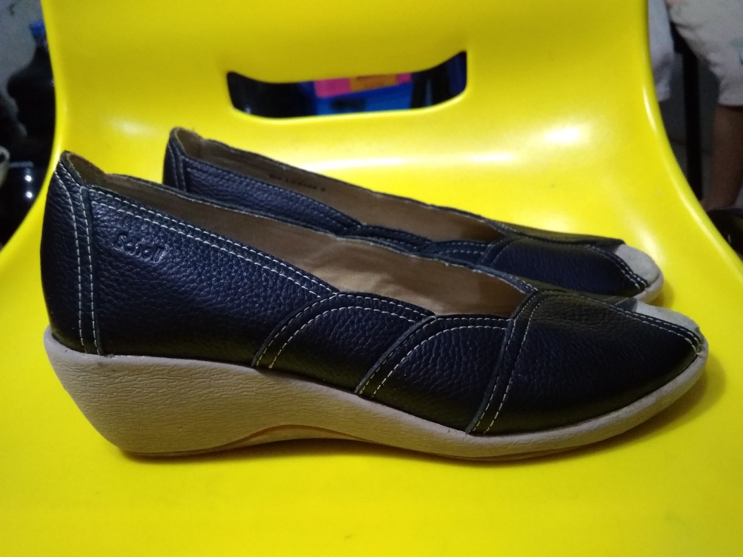 SCHOLL Leather Arch Support sepatu sandal Original with tag, Fesyen