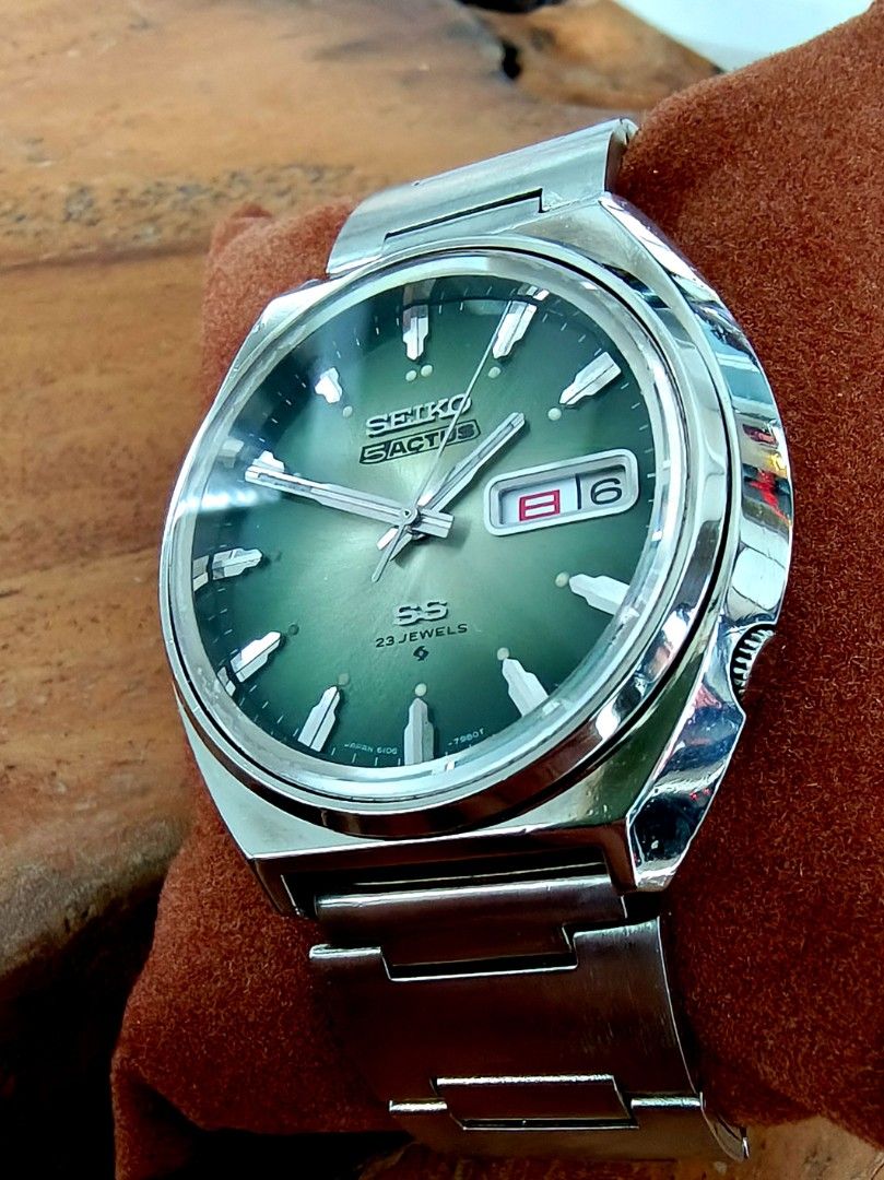 Seiko JDM 5 Actus SS 6106-7700 Automatic Watch 37mm, Luxury