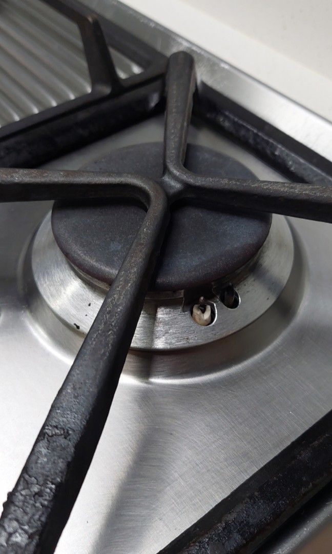 Smeg Gas Hob SRV573XG, TV & Home Appliances, Kitchen Appliances, Hobs