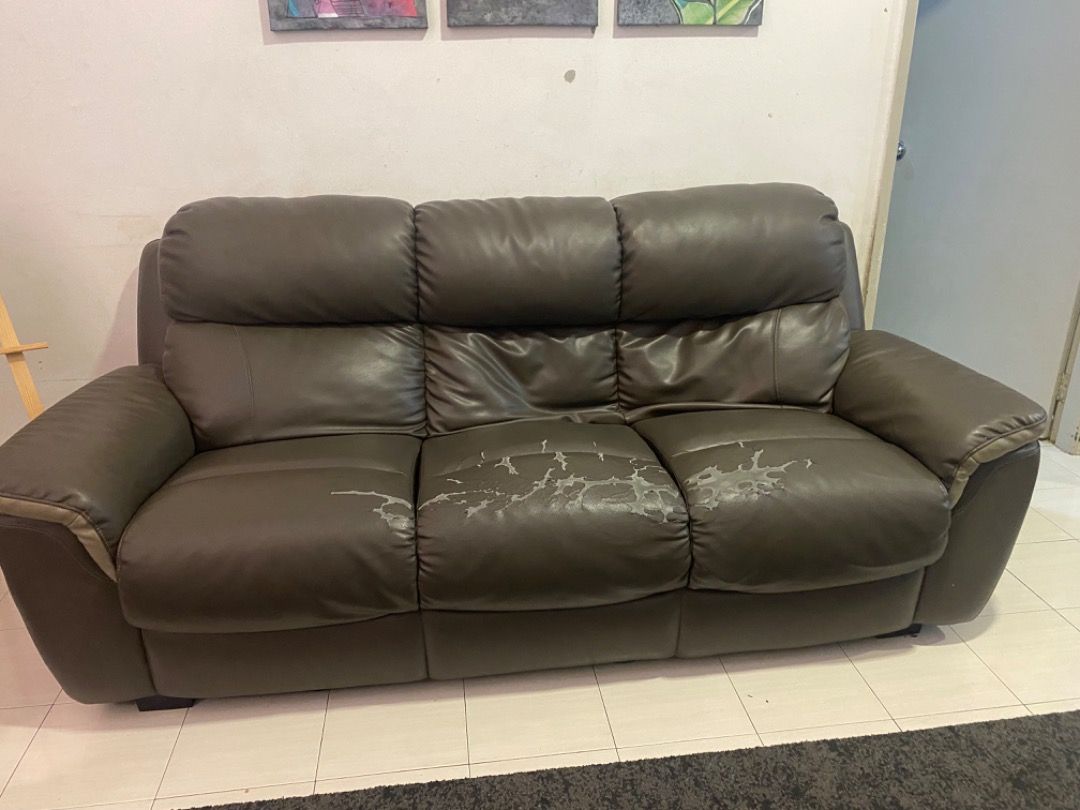 Sofa secondhand 2+3 Sungai Petani, Furniture & Home Living, Furniture
