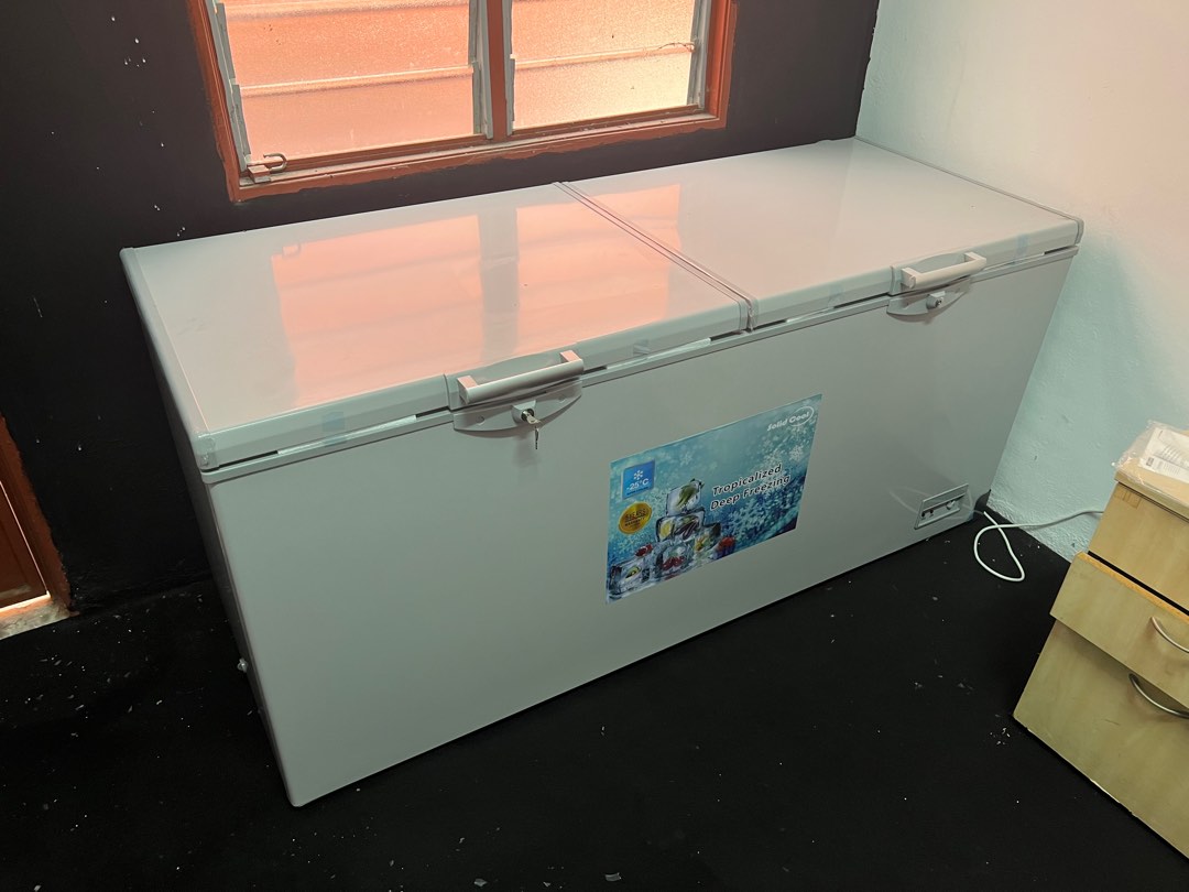 Solid Cool Chest Freezer (600L), TV & Home Appliances, Kitchen