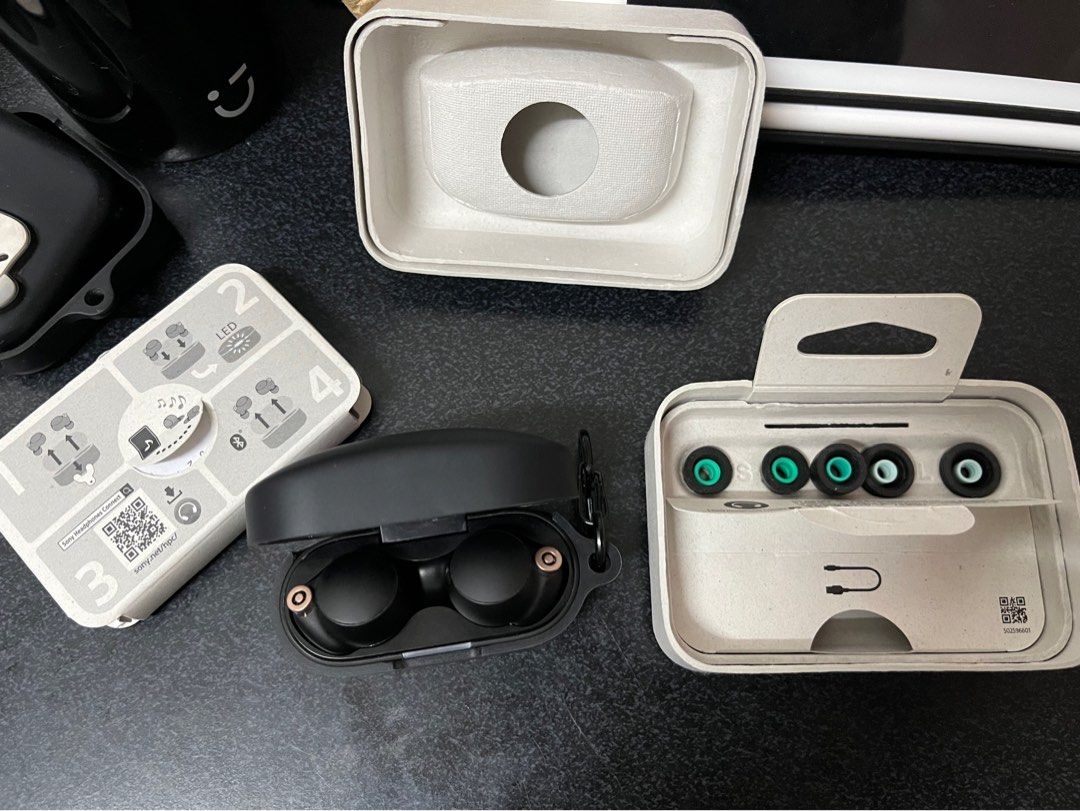 SONY wf-1000xm4 おまけ付き SONY フルワイヤレスイヤホン ブラック WF