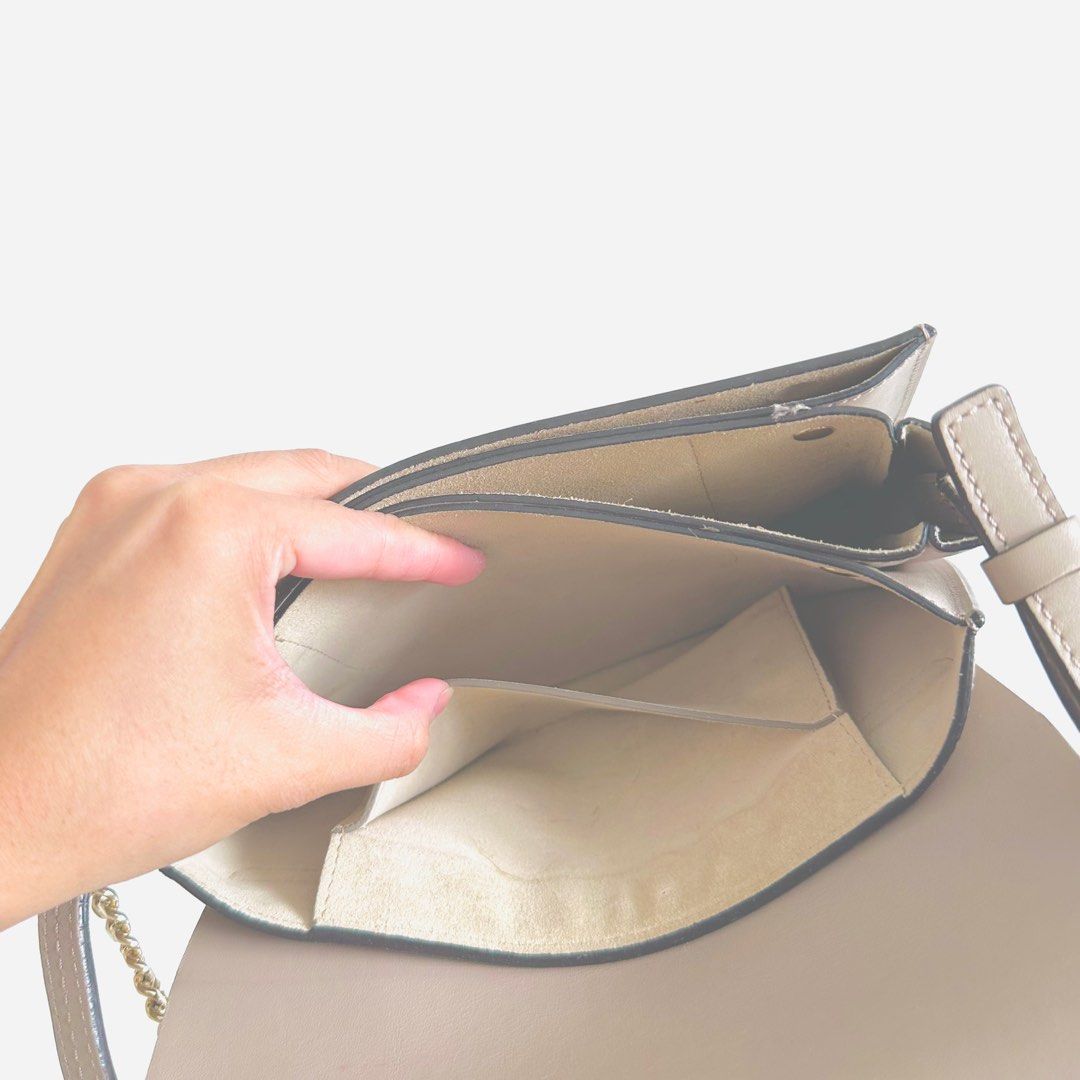 Chloé faye leather best sale and suede shoulder bag