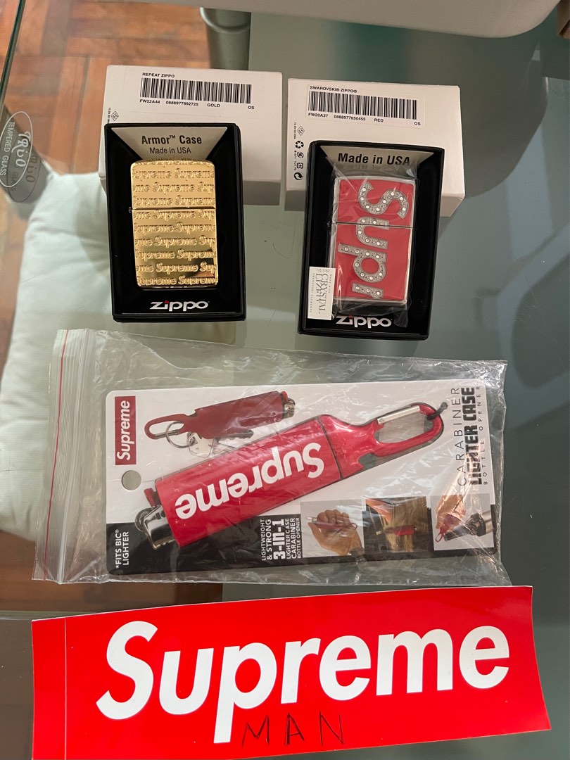 SUPREME ZIPPO, 名牌, 飾物及配件- Carousell