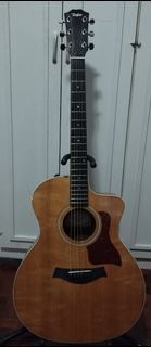Taylor 214ce Acoustic Guitar with Original Gig Bag and Capo (NEGOTIABLE)