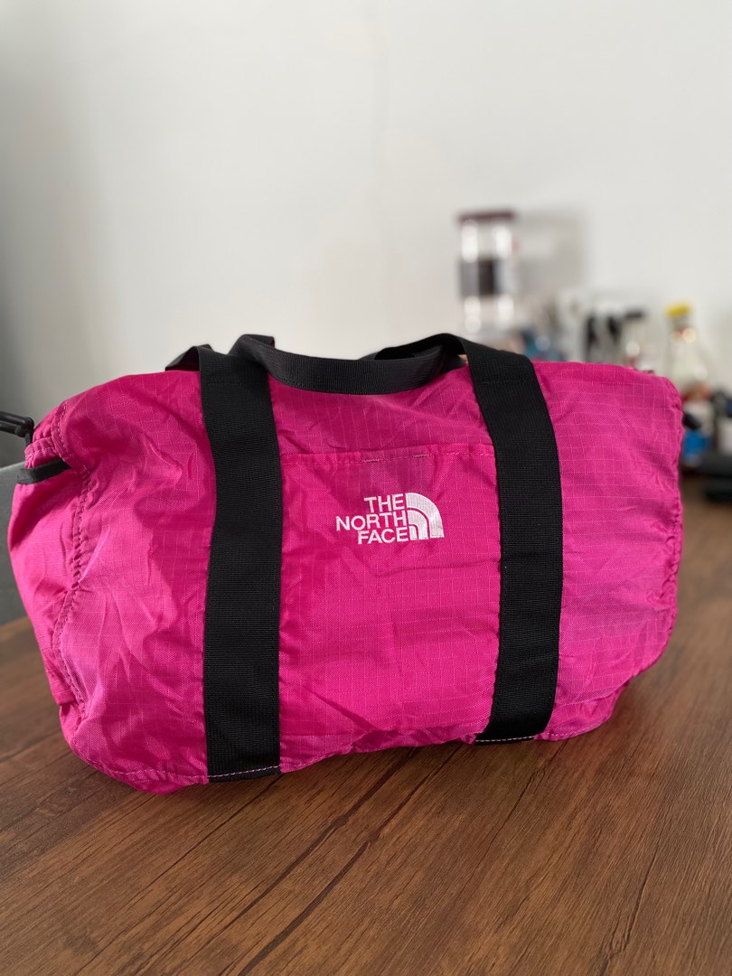 The North Face Gym Bag, Fesyen Wanita, Tas & Dompet di Carousell