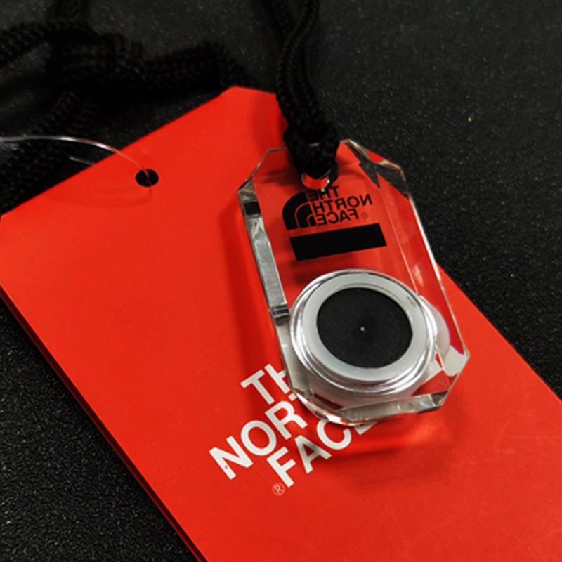 Supreme the north face compass top necklace