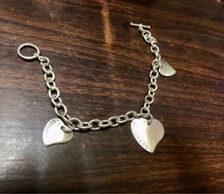 Tiffany & Co. toggle heart bracelet