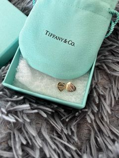 （分類：）位於 。 由 tiff.tiff.carousel 提交（商品編號 1265295438，圖片 1）。簡介： 。