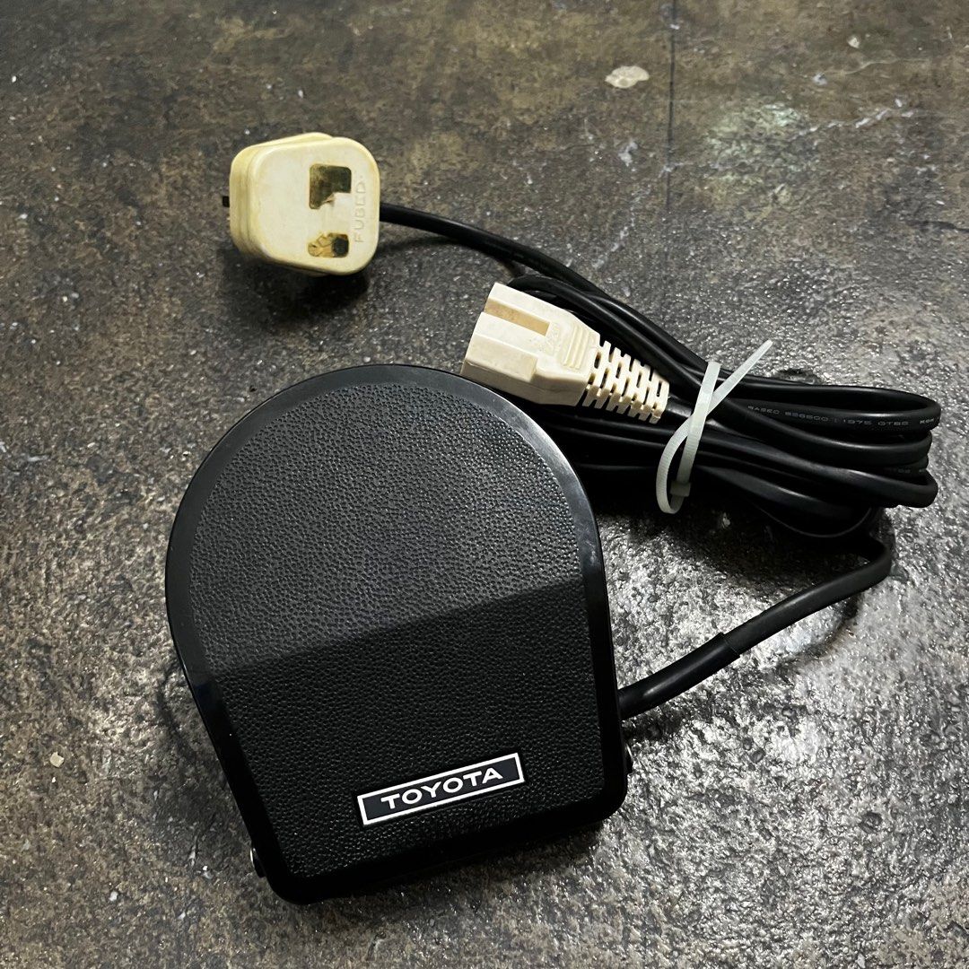 Toyota sewing machine pedal. Toyota YDK YC190 Sewing Machine Foot