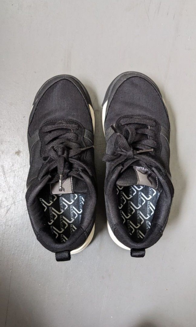 Asics parkour shoes hot sale