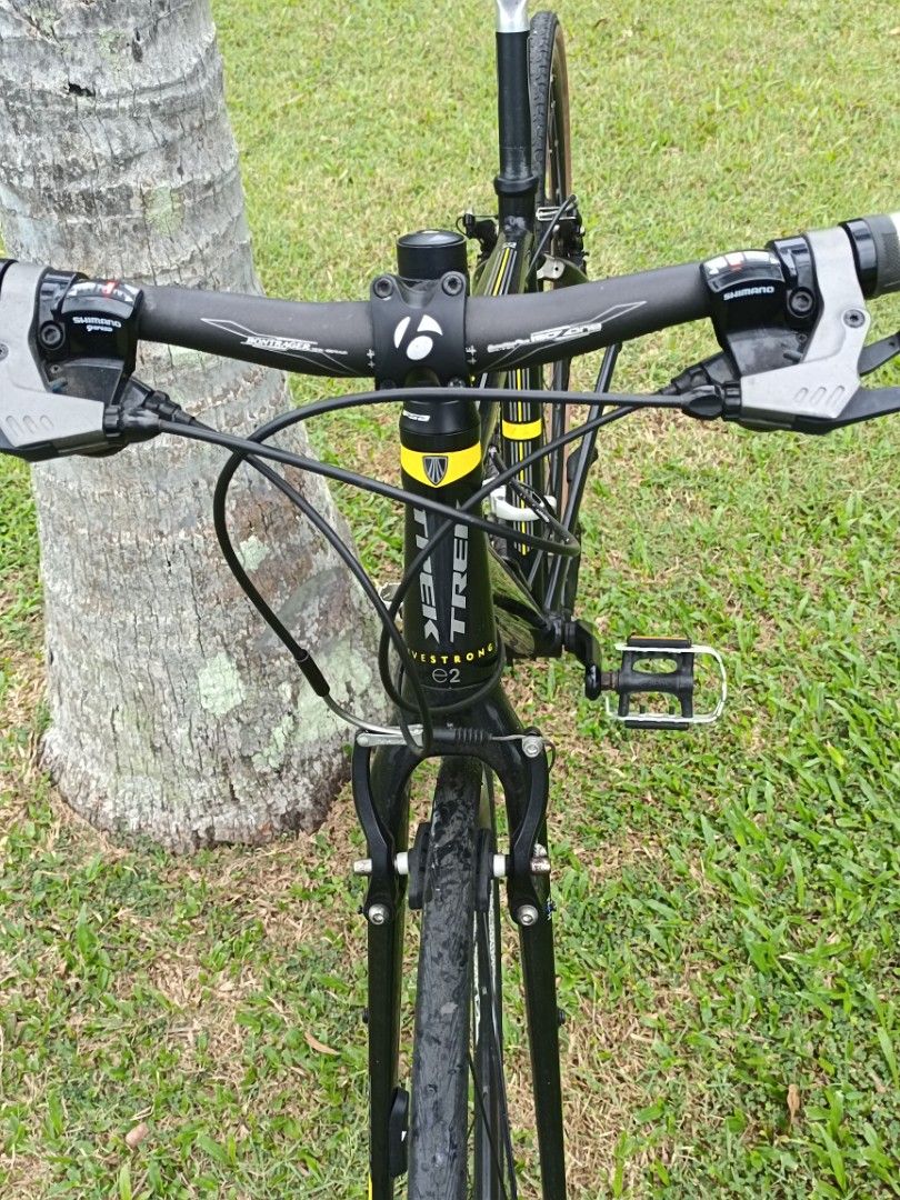 TREK LIVESTRONG FX