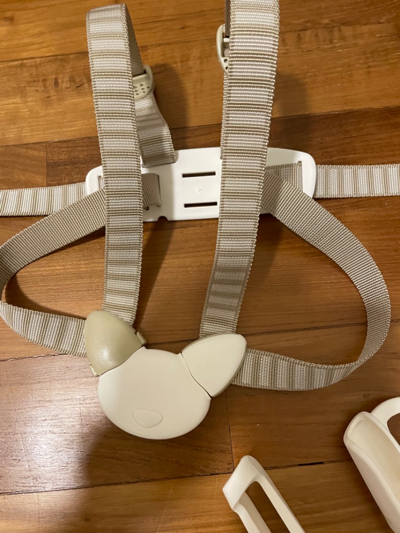 Tripp trapp harness, Babies & Kids, Nursing & Feeding, Weaning & Toddler Feeding on Carousell