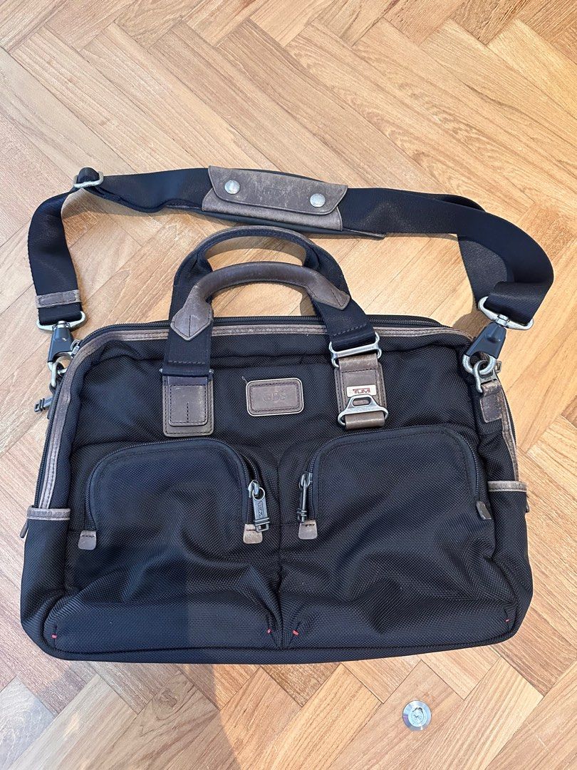 Tumi Briefcase, Men's Fashion, Bags, Briefcases on Carousell