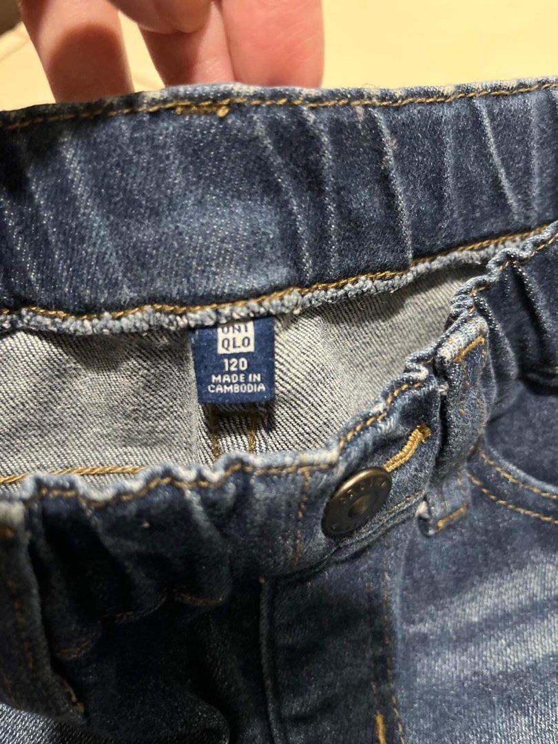 Uniqlo Boys Jeans (Category: Babies & Kids Fashion) located in Cebu City. Submitted by prettyrub_01 (Listing ID 1265244284, Image 2). Description: Used 2x (due to pandemic) Boys 8-10 yo.