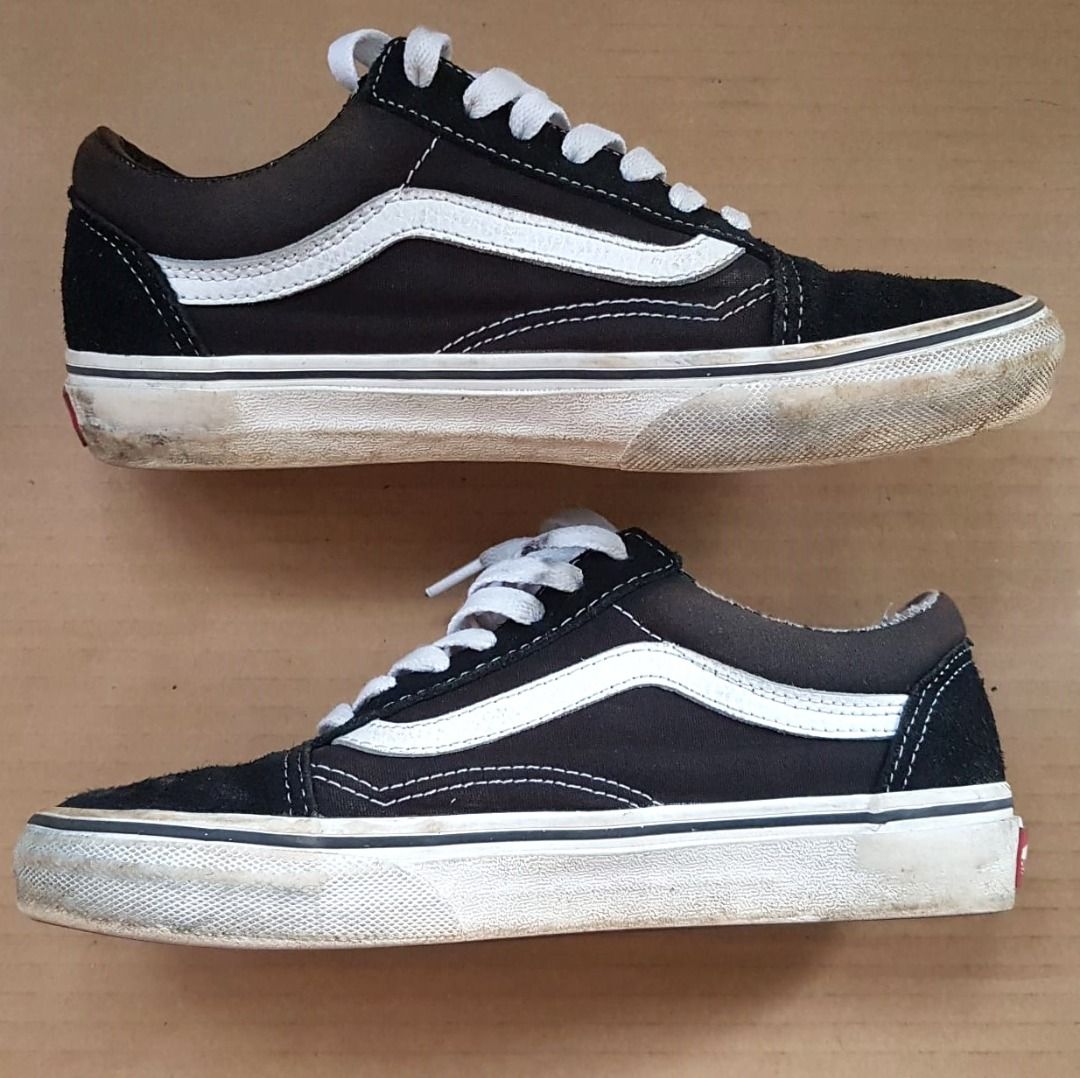 All black discount vans size 4.5