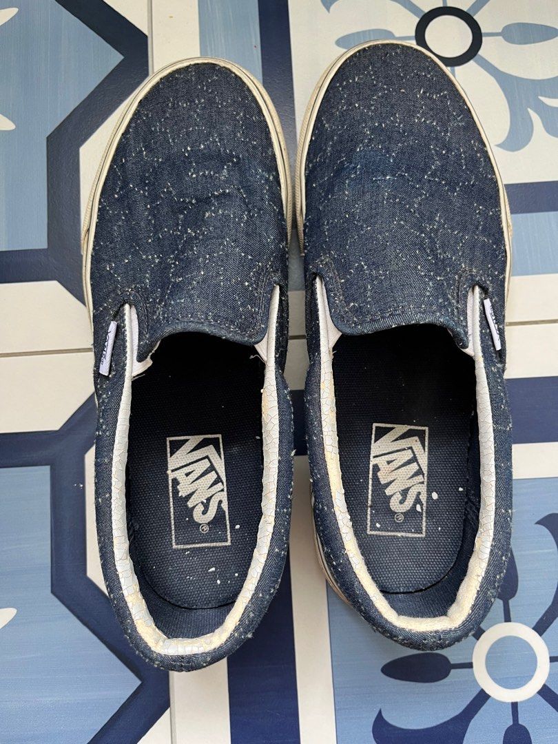Vans slip ons navy blue with star design Women s Fashion