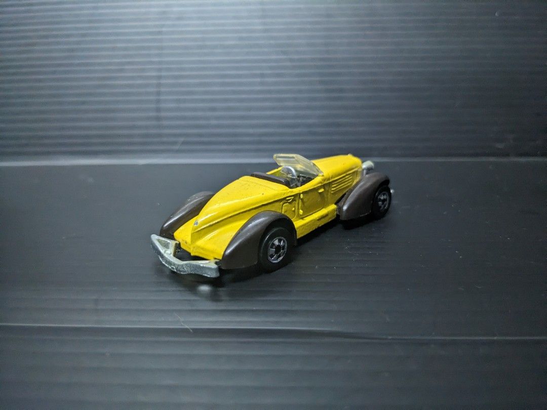 Hot wheels sales auburn 852 yellow
