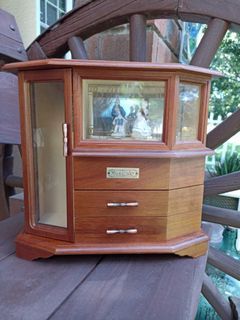Vintage Dancing Figurine Musical Jewelry Case With Box