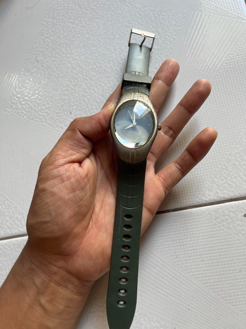VINTAGE DAVIDOFF COOLWATER WATCH