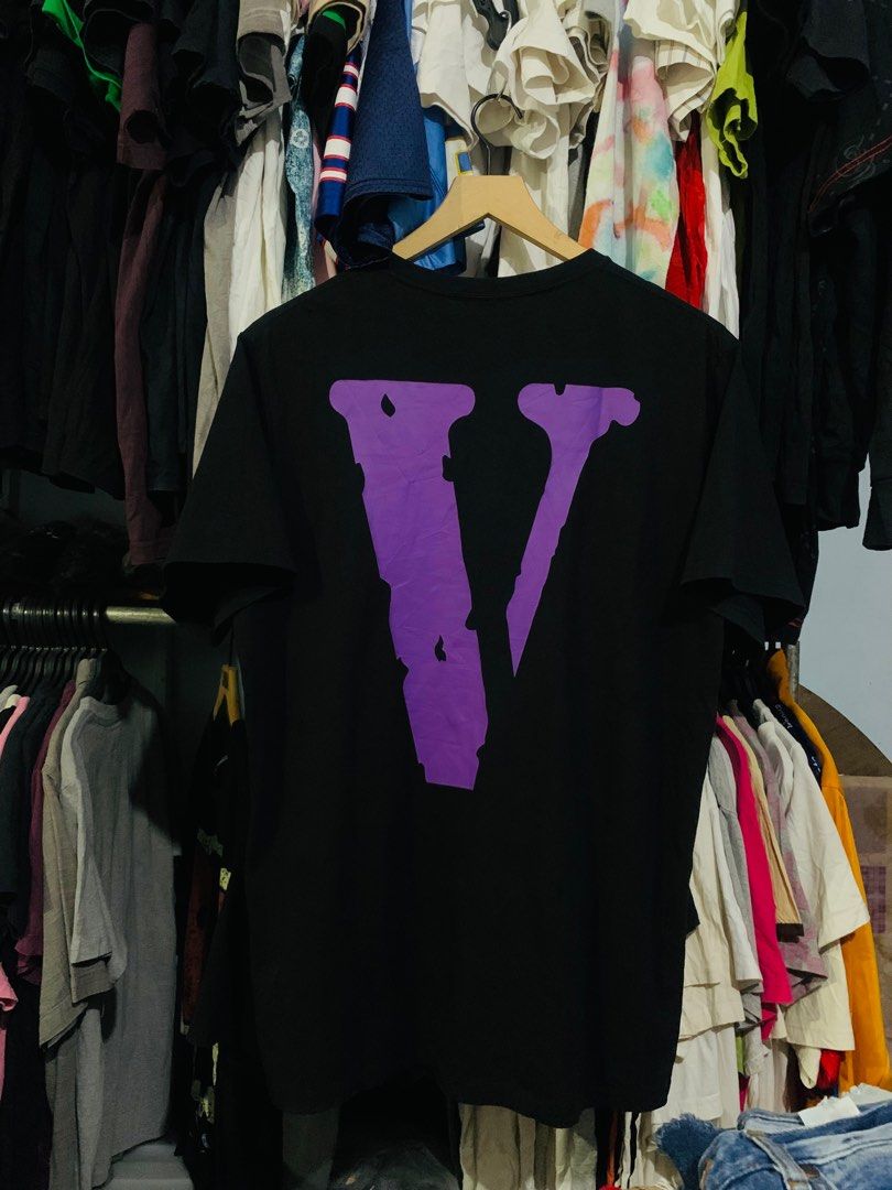 VLONE Large logo roundneck staple purple and black t shirt Men s