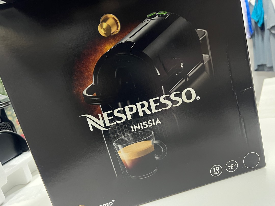 (w/ delivery) Nespresso Inissia, TV & Home Appliances, Kitchen