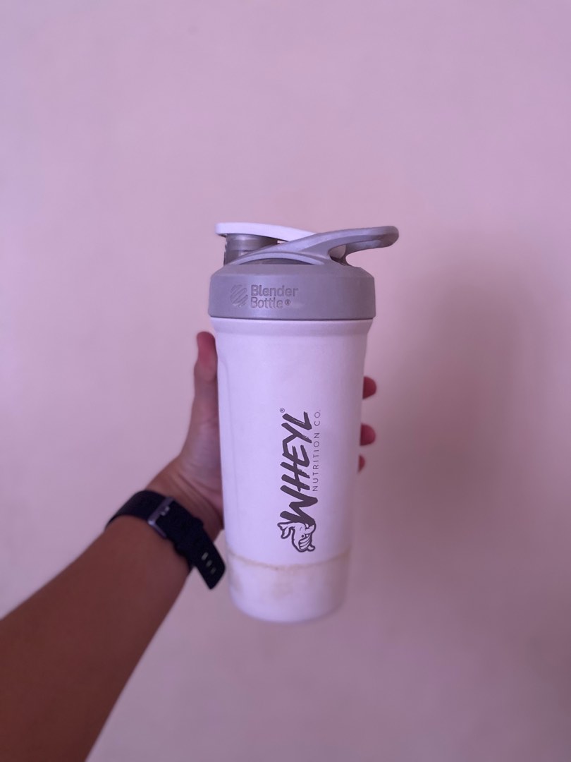 Nike protein shaker bottle NIKE 400ml, Furniture & Home Living, Kitchenware  & Tableware, Water Bottles & Tumblers on Carousell