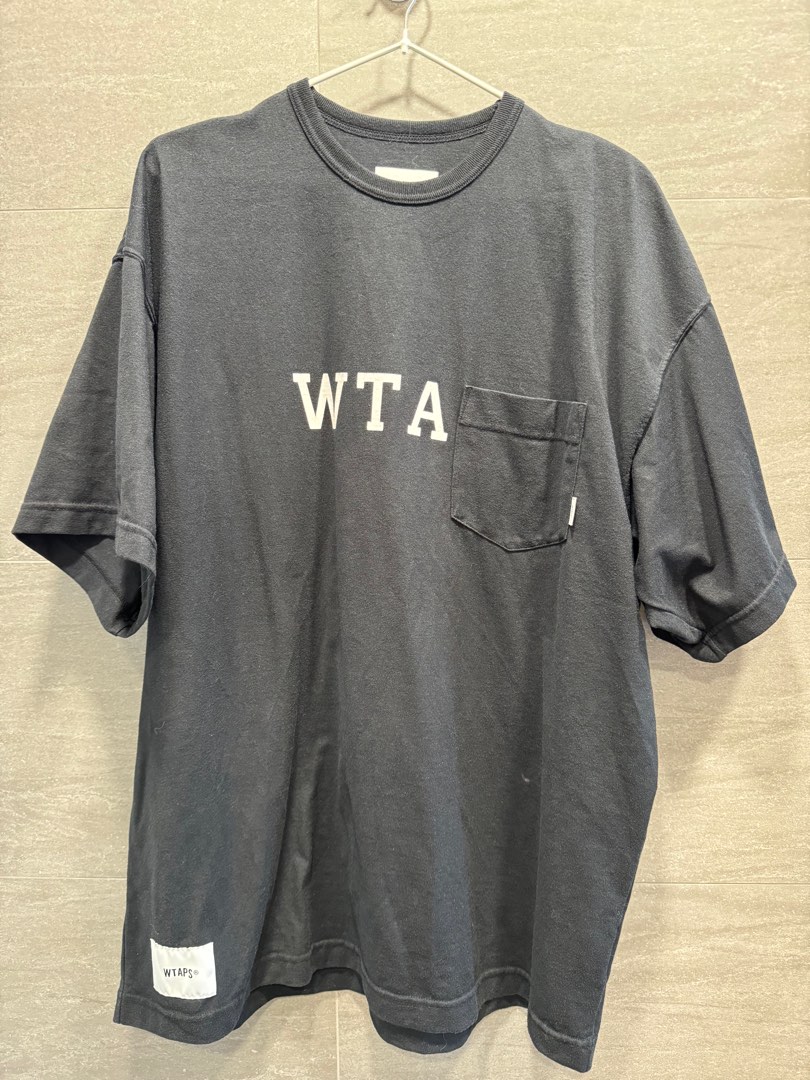 WTAPS DESIGN SS COLLEGE TEE COTTON Tシャツ - メンズ