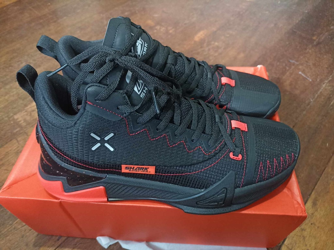 xtep basketball shoes