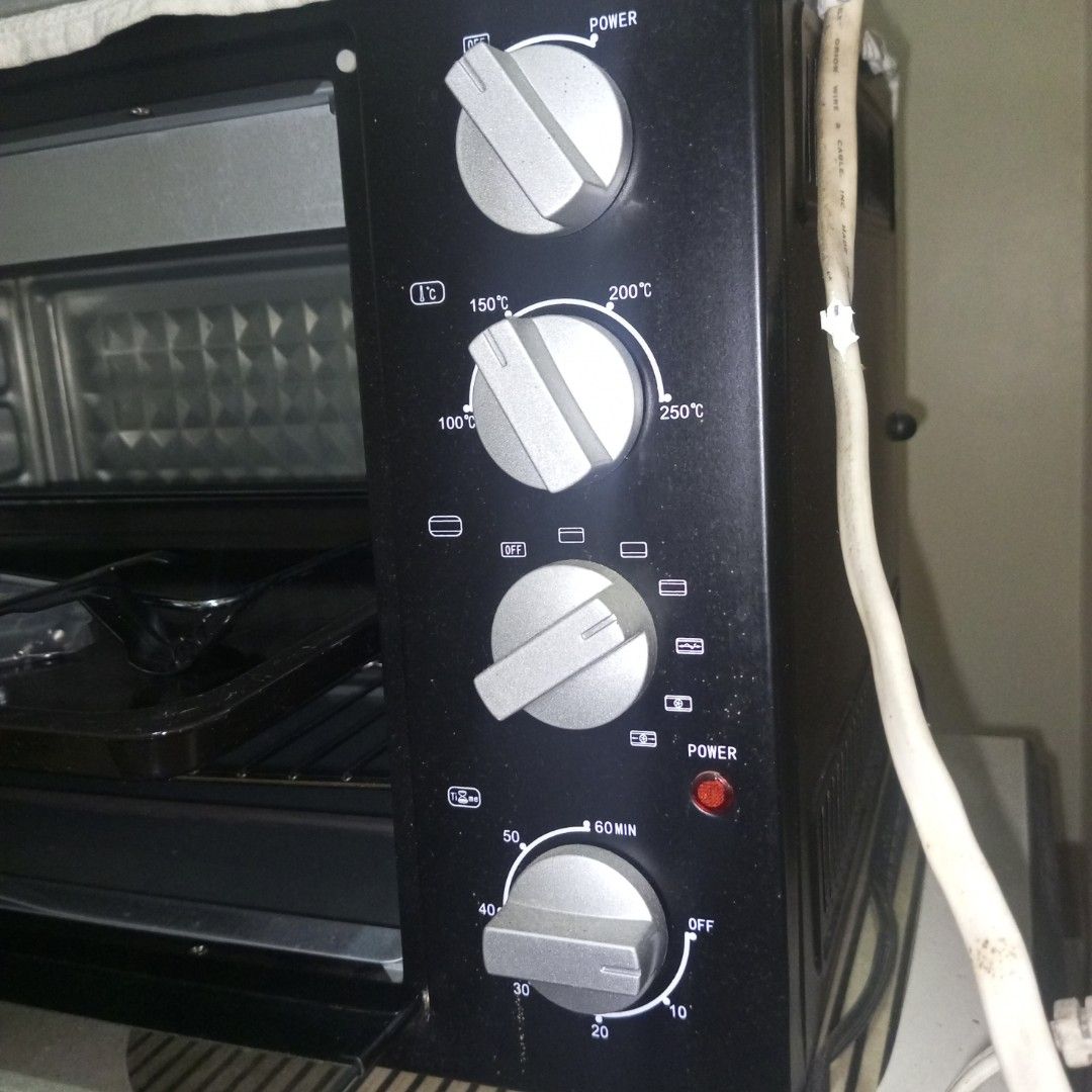 45 Liters Living Direct Electric Oven (w/ box), TV & Home Appliances, Kitchen Appliances, Ovens