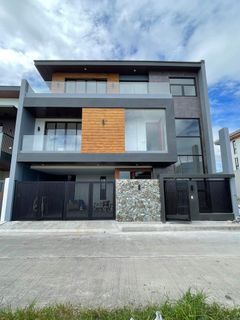 6 bedrooms modern house for sale in Greenwoods executive village pasig accessible to bgc taguig makati ortigas and Eastwood