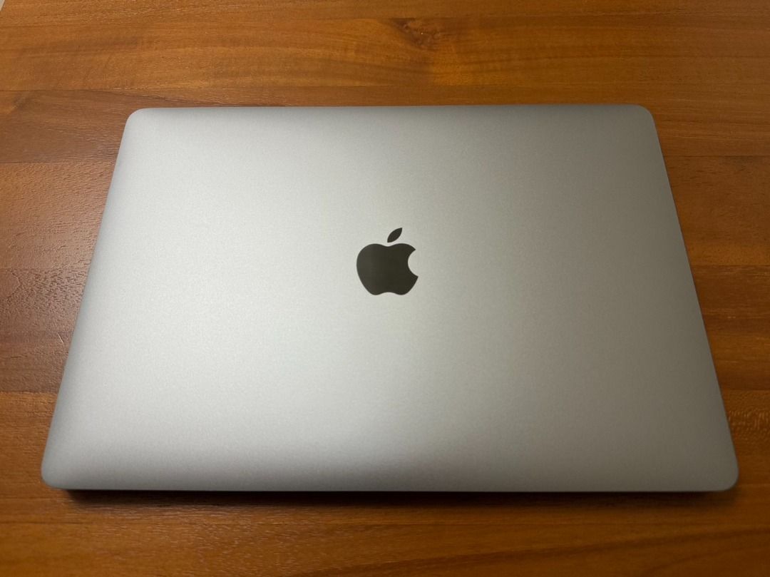二手2020款13吋MacBook Pro (i5 四核心/16G/256G) -太空灰, 電腦及科技