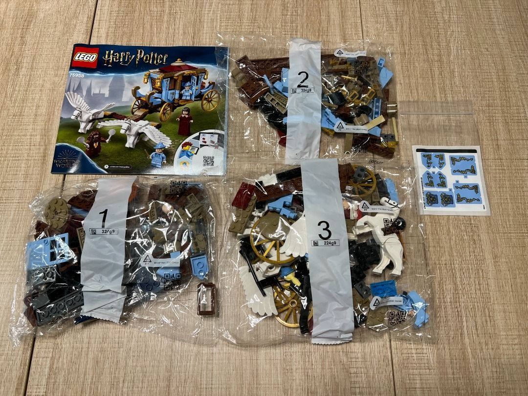 LEGO 75958 HARRY POTTER BEAUXBATONS CARRIAGE ARRIVAL AT
